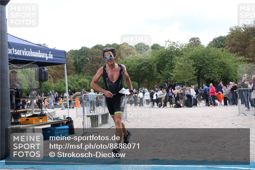14.09.2025 - Stadtparktriathlon Strokosch-Dieckow http://msf.ph/oto/8888071 14.09.2025 11:59:39 Ziel 772, 859 meine-sportfotos.de
