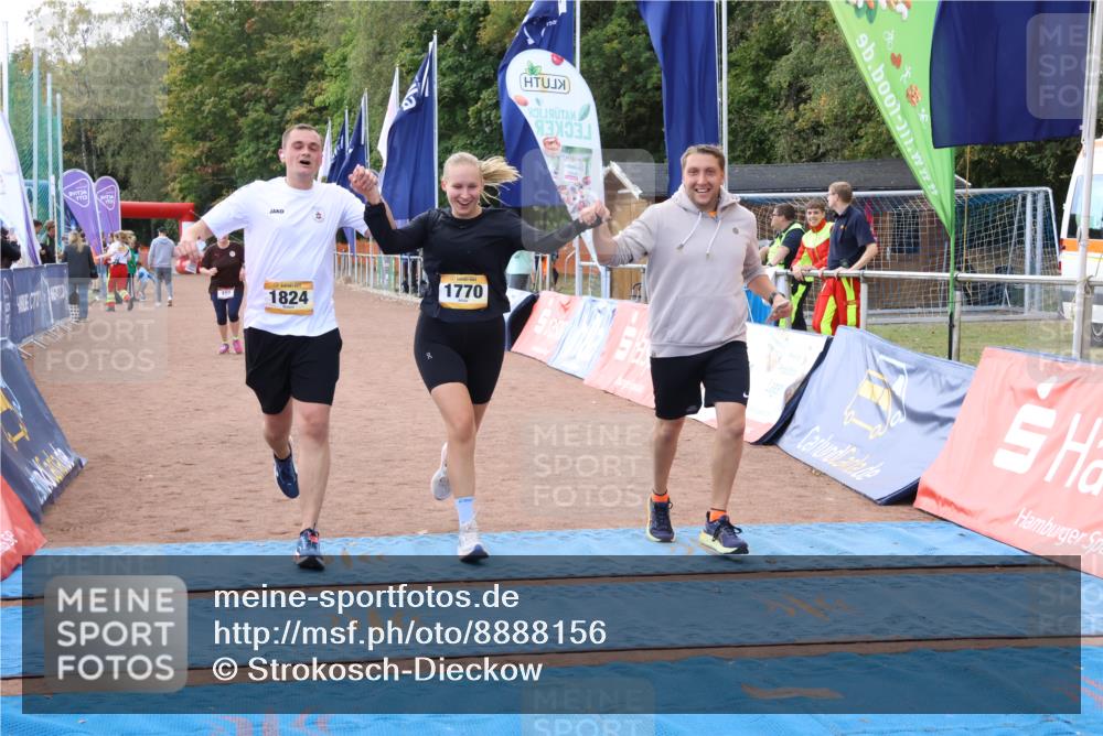 14.09.2025 - Airport Race Strokosch-Dieckow http://msf.ph/oto/8888156 14.09.2025 12:58:12 Ziel 165, 1824, 2131 meine-sportfotos.de