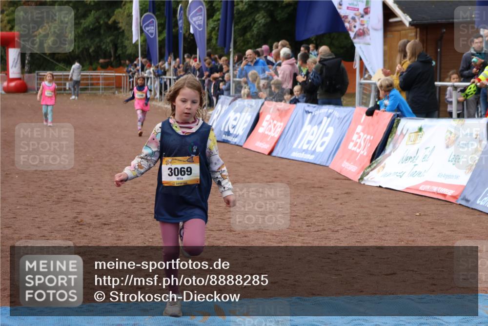 14.09.2025 - Airport Race Strokosch-Dieckow http://msf.ph/oto/8888285 14.09.2025 10:31:42 Ziel 3069, 3243, 3348 meine-sportfotos.de