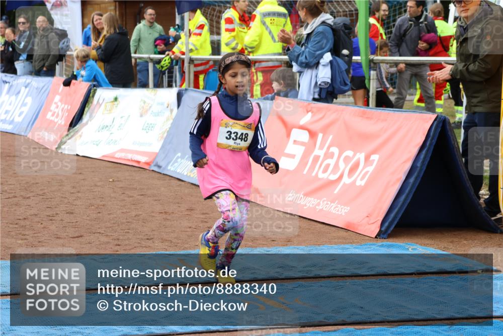 14.09.2025 - Airport Race Strokosch-Dieckow http://msf.ph/oto/8888340 14.09.2025 10:31:50 Ziel 3348, 3353 meine-sportfotos.de