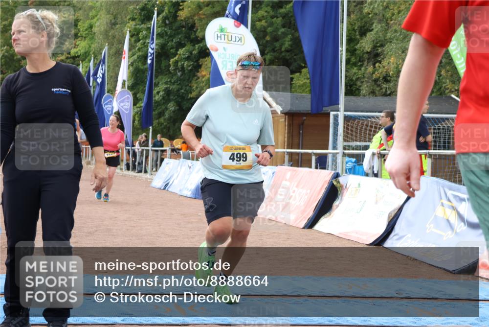 14.09.2025 - Airport Race Strokosch-Dieckow http://msf.ph/oto/8888664 14.09.2025 13:00:21 Ziel 251, 499, 1177, 1509 meine-sportfotos.de
