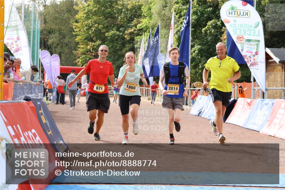14.09.2025 - Airport Race Strokosch-Dieckow http://msf.ph/oto/8888774 14.09.2025 13:01:02 Ziel 671, 1860, 2014 meine-sportfotos.de