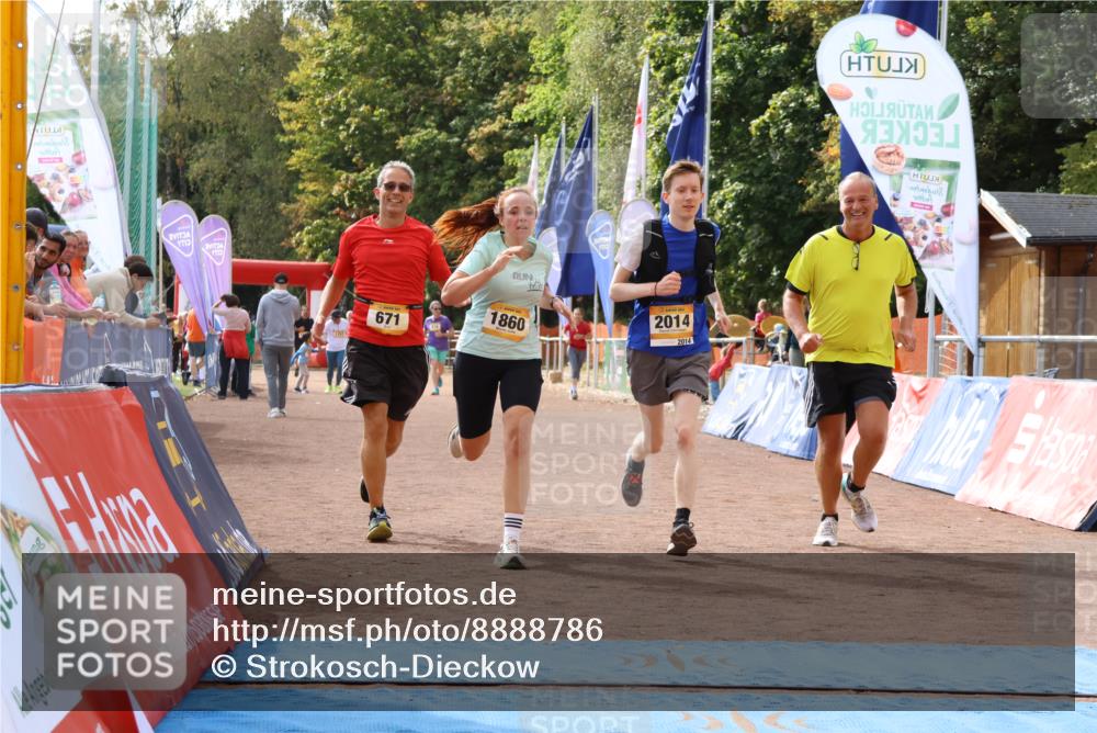 14.09.2025 - Airport Race Strokosch-Dieckow http://msf.ph/oto/8888786 14.09.2025 13:01:02 Ziel 671, 1860, 2014 meine-sportfotos.de