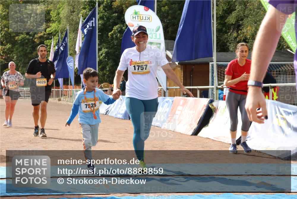 14.09.2025 - Airport Race Strokosch-Dieckow http://msf.ph/oto/8888859 14.09.2025 13:01:19 Ziel 579, 1472, 1757, 4028 meine-sportfotos.de