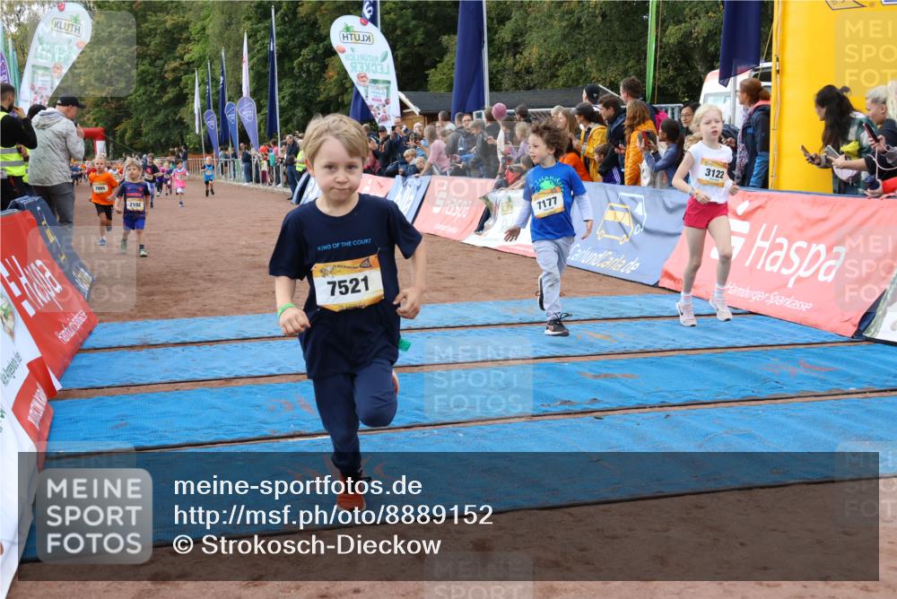 14.09.2025 - Airport Race Strokosch-Dieckow http://msf.ph/oto/8889152 14.09.2025 11:20:36 Ziel  meine-sportfotos.de
