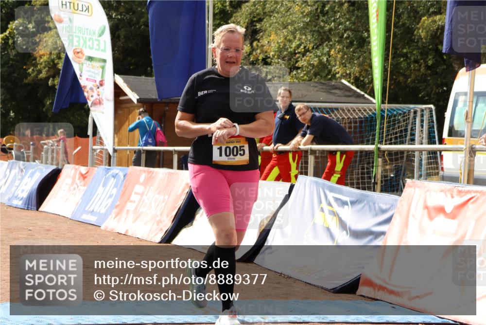 14.09.2025 - Airport Race Strokosch-Dieckow http://msf.ph/oto/8889377 14.09.2025 13:03:33 Ziel 1005 meine-sportfotos.de
