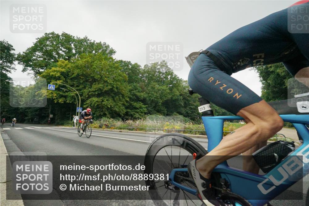14.09.2025 - Stadtparktriathlon Michael Burmester http://msf.ph/oto/8889381 14.09.2025 09:11:22 Radfahren 312, 313, 321, 332, 378, 405, 408, 416, 423, 436 meine-sportfotos.de