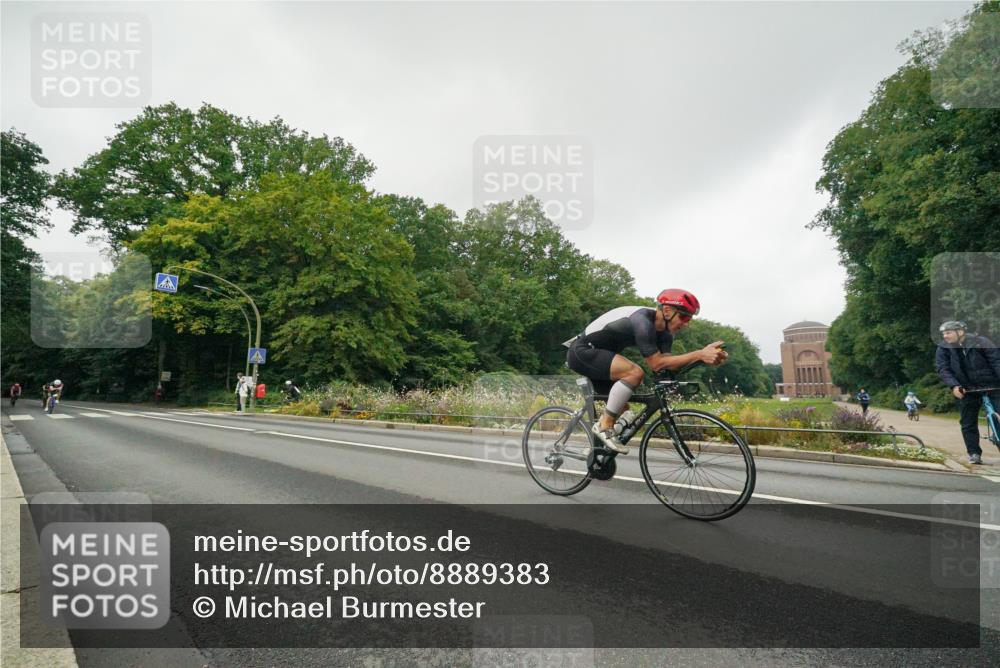 14.09.2025 - Stadtparktriathlon Michael Burmester http://msf.ph/oto/8889383 14.09.2025 09:11:22 Radfahren 312, 313, 321, 332, 378, 405, 408, 416, 423, 436 meine-sportfotos.de