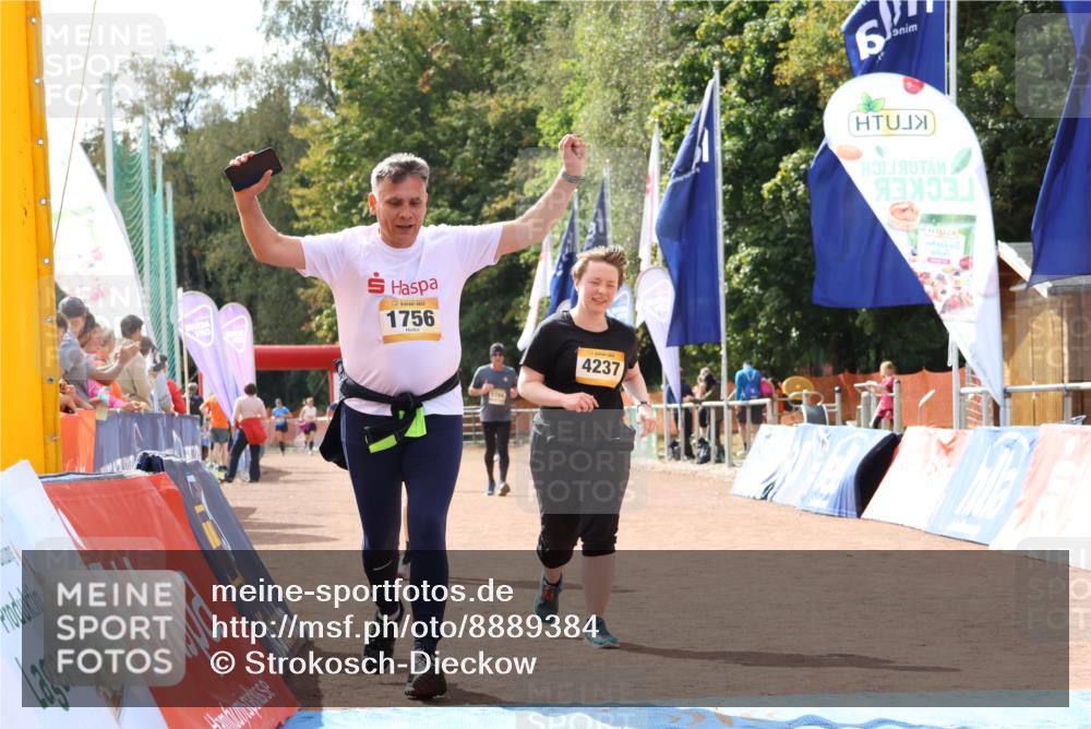 14.09.2025 - Airport Race Strokosch-Dieckow http://msf.ph/oto/8889384 14.09.2025 13:03:54 Ziel 581, 1756, 4237 meine-sportfotos.de