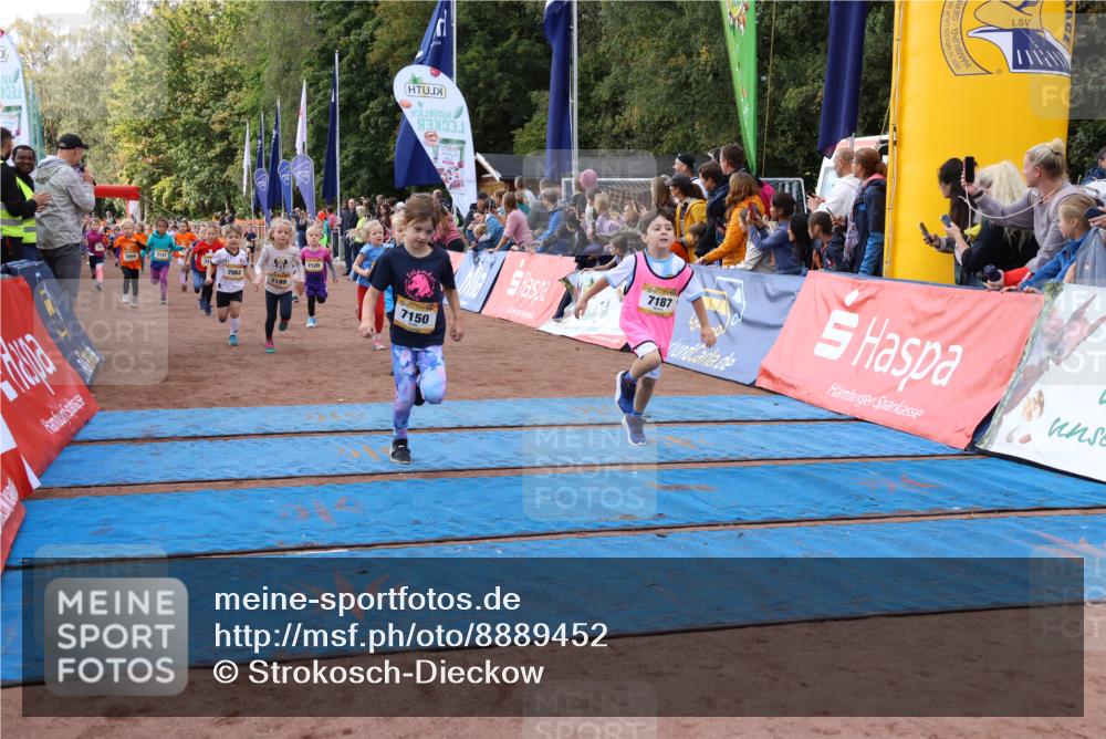 14.09.2025 - Airport Race Strokosch-Dieckow http://msf.ph/oto/8889452 14.09.2025 11:20:43 Ziel  meine-sportfotos.de