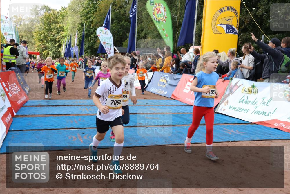 14.09.2025 - Airport Race Strokosch-Dieckow http://msf.ph/oto/8889764 14.09.2025 11:20:47 Ziel  meine-sportfotos.de