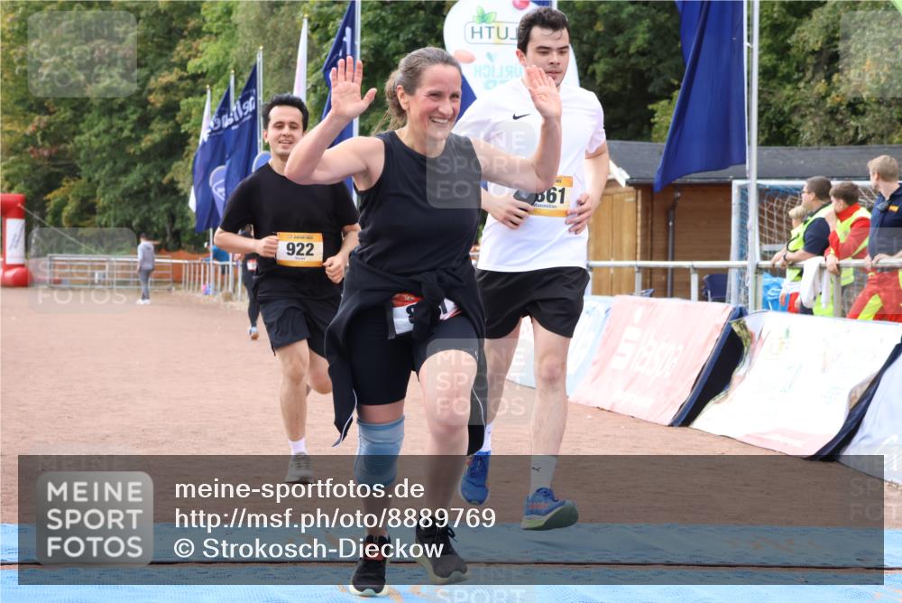 14.09.2025 - Airport Race Strokosch-Dieckow http://msf.ph/oto/8889769 14.09.2025 13:04:36 Ziel 59, 881, 922, 1361, 1888 meine-sportfotos.de