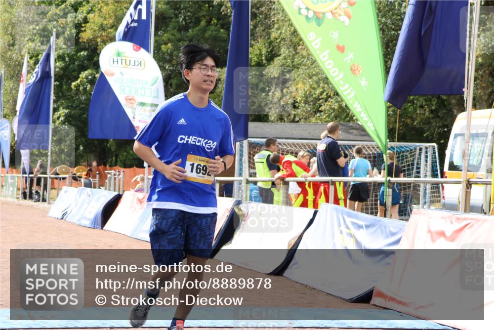 14.09.2025 - Airport Race Strokosch-Dieckow http://msf.ph/oto/8889878 14.09.2025 13:05:14 Ziel 1692 meine-sportfotos.de