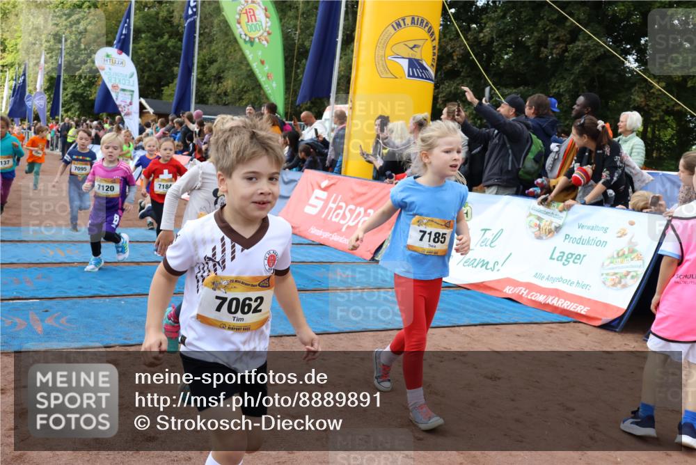 14.09.2025 - Airport Race Strokosch-Dieckow http://msf.ph/oto/8889891 14.09.2025 11:20:47 Ziel  meine-sportfotos.de