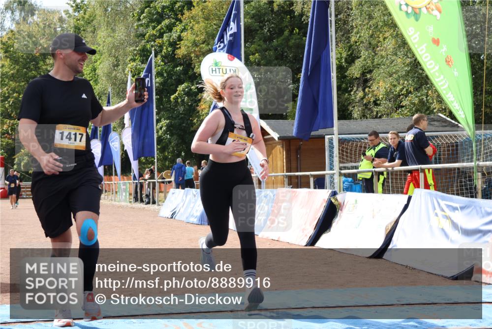 14.09.2025 - Airport Race Strokosch-Dieckow http://msf.ph/oto/8889916 14.09.2025 13:05:46 Ziel 930 meine-sportfotos.de