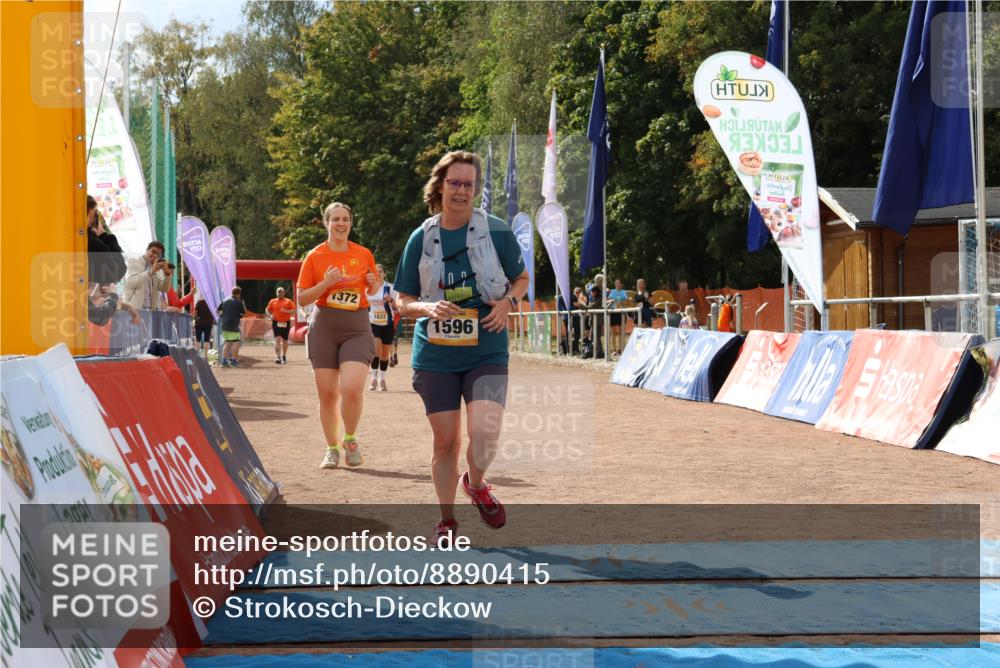 14.09.2025 - Airport Race Strokosch-Dieckow http://msf.ph/oto/8890415 14.09.2025 13:07:16 Ziel 1372, 1596, 1832 meine-sportfotos.de