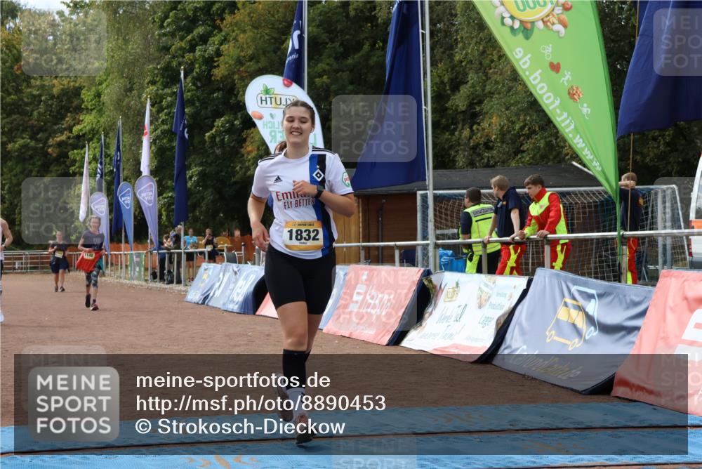 14.09.2025 - Airport Race Strokosch-Dieckow http://msf.ph/oto/8890453 14.09.2025 13:07:23 Ziel 737, 1148, 1832 meine-sportfotos.de