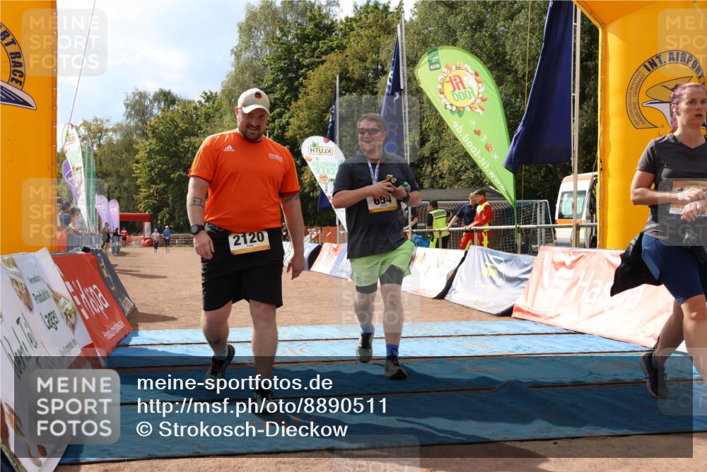 14.09.2025 - Airport Race Strokosch-Dieckow http://msf.ph/oto/8890511 14.09.2025 13:07:37 Ziel 1304, 2120 meine-sportfotos.de