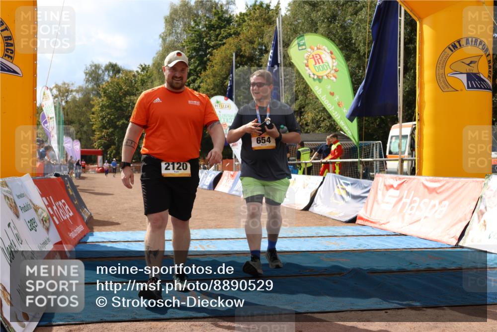 14.09.2025 - Airport Race Strokosch-Dieckow http://msf.ph/oto/8890529 14.09.2025 13:07:37 Ziel 1304, 2120 meine-sportfotos.de