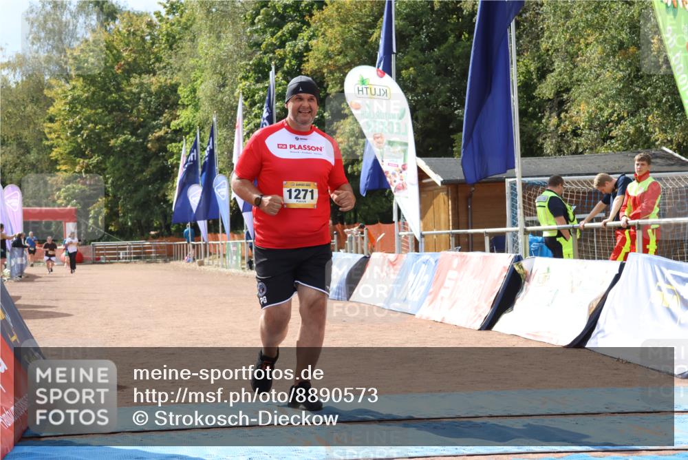 14.09.2025 - Airport Race Strokosch-Dieckow http://msf.ph/oto/8890573 14.09.2025 13:08:06 Ziel 1271 meine-sportfotos.de
