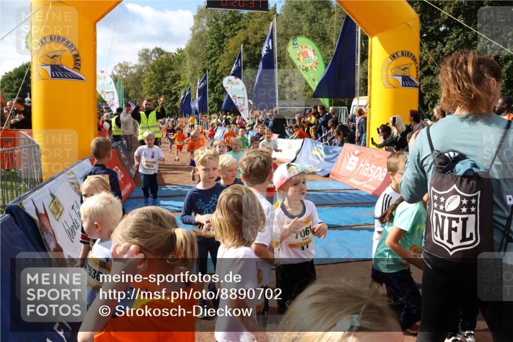 14.09.2025 - Airport Race Strokosch-Dieckow http://msf.ph/oto/8890702 14.09.2025 11:21:08 Ziel  meine-sportfotos.de
