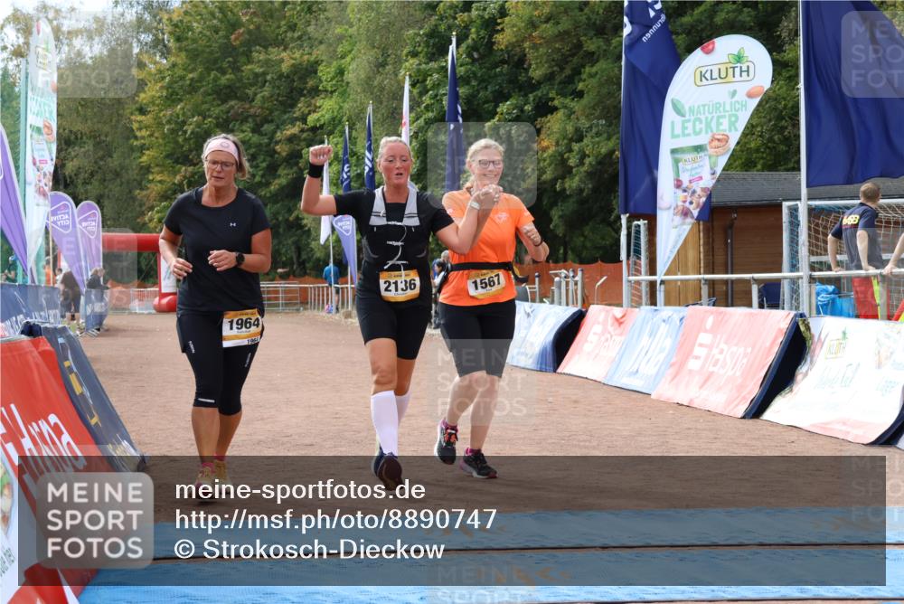 14.09.2025 - Airport Race Strokosch-Dieckow http://msf.ph/oto/8890747 14.09.2025 13:09:01 Ziel 1567, 2136 meine-sportfotos.de