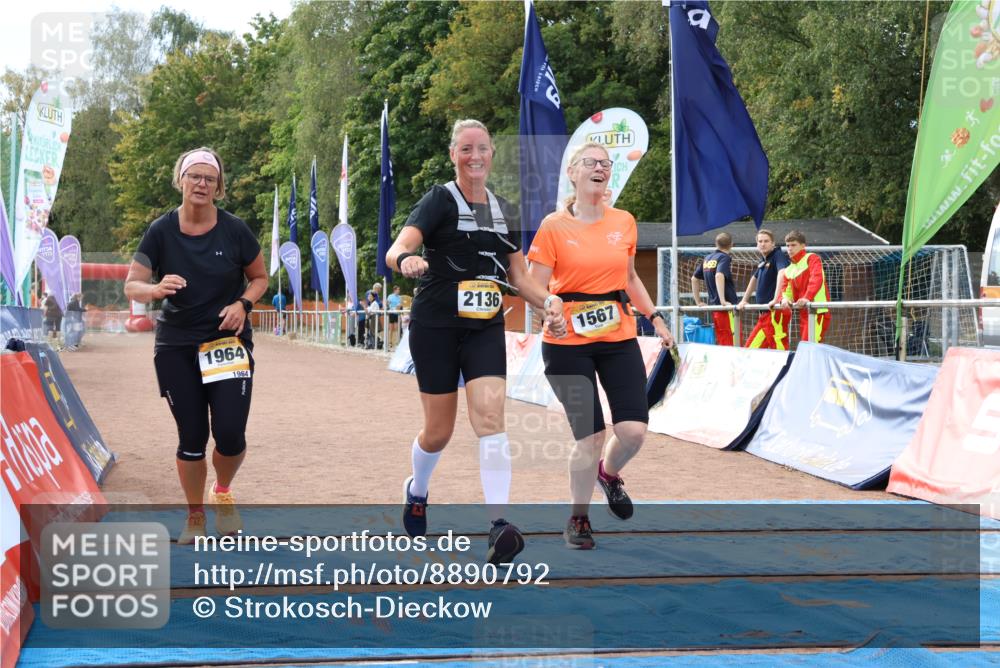 14.09.2025 - Airport Race Strokosch-Dieckow http://msf.ph/oto/8890792 14.09.2025 13:09:02 Ziel 1567, 2136 meine-sportfotos.de