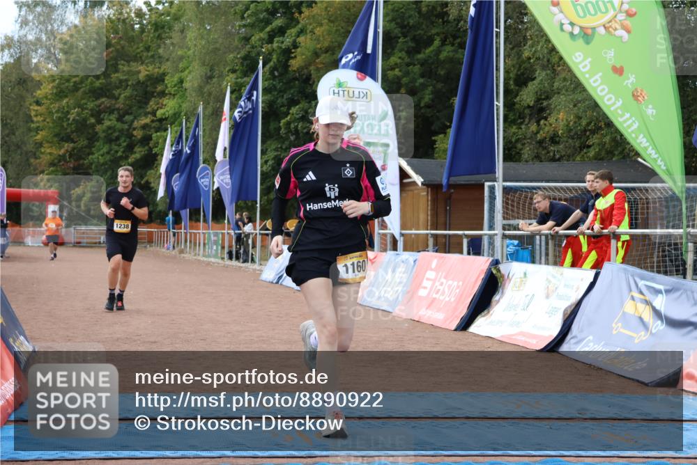 14.09.2025 - Airport Race Strokosch-Dieckow http://msf.ph/oto/8890922 14.09.2025 13:10:32 Ziel 1160, 1238 meine-sportfotos.de