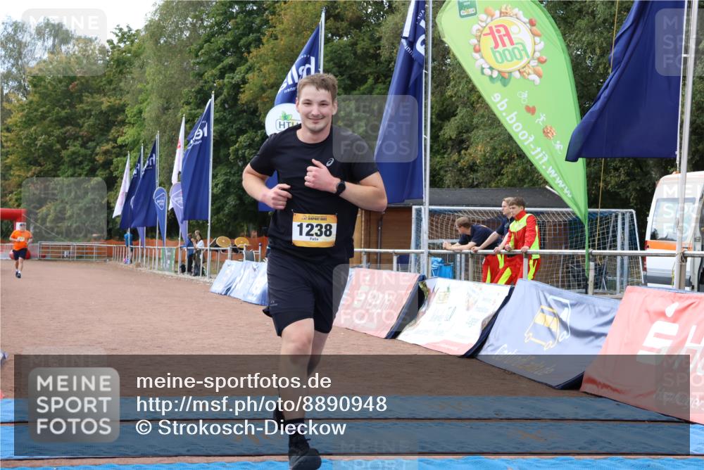 14.09.2025 - Airport Race Strokosch-Dieckow http://msf.ph/oto/8890948 14.09.2025 13:10:35 Ziel 1160, 1238 meine-sportfotos.de