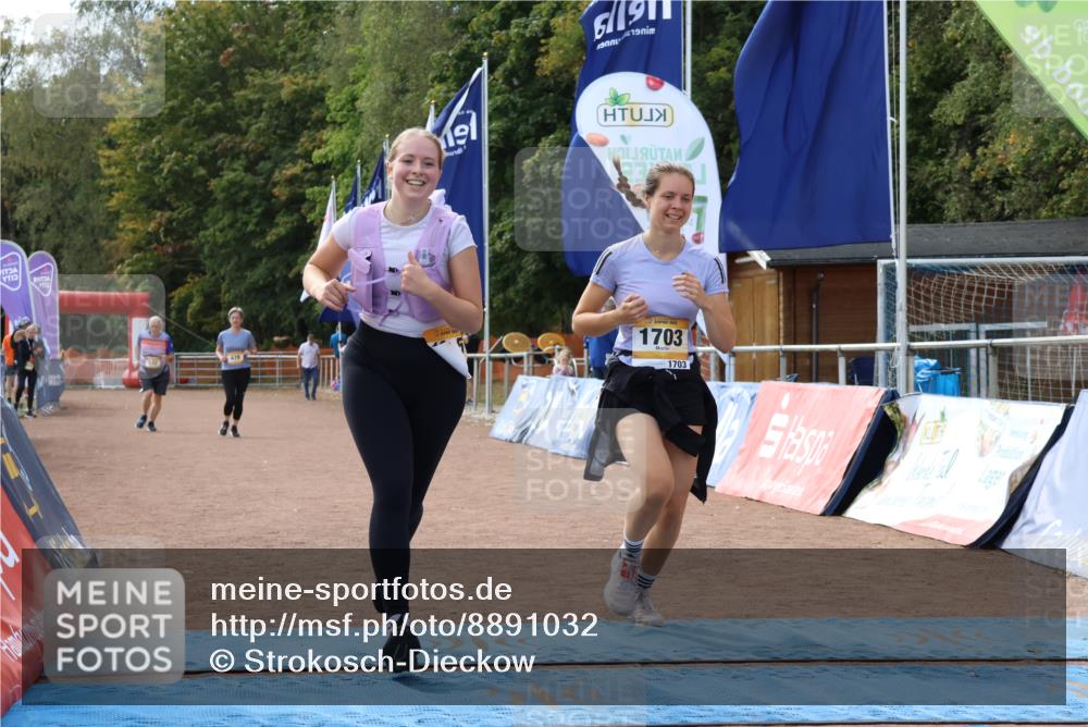 14.09.2025 - Airport Race Strokosch-Dieckow http://msf.ph/oto/8891032 14.09.2025 13:12:13 Ziel 532, 1015, 1703 meine-sportfotos.de