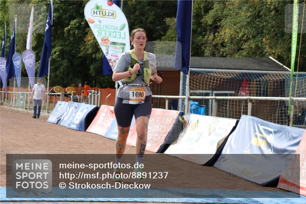 14.09.2025 - Airport Race Strokosch-Dieckow http://msf.ph/oto/8891237 14.09.2025 13:14:32 Ziel 1090 meine-sportfotos.de