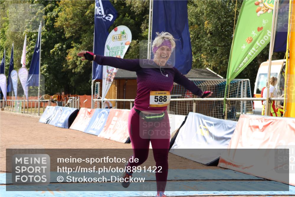 14.09.2025 - Airport Race Strokosch-Dieckow http://msf.ph/oto/8891422 14.09.2025 13:15:41 Ziel 588 meine-sportfotos.de