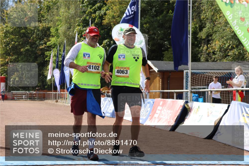 14.09.2025 - Airport Race Strokosch-Dieckow http://msf.ph/oto/8891470 14.09.2025 13:17:07 Ziel 483, 4063, 4102 meine-sportfotos.de