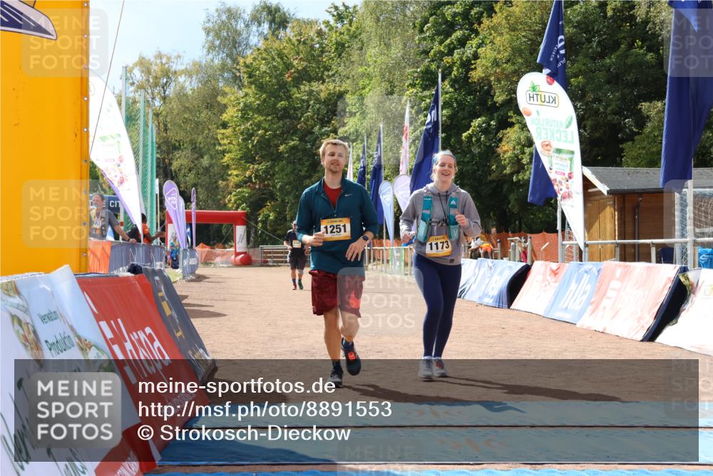 14.09.2025 - Airport Race Strokosch-Dieckow http://msf.ph/oto/8891553 14.09.2025 13:17:31 Ziel 1173, 1251 meine-sportfotos.de