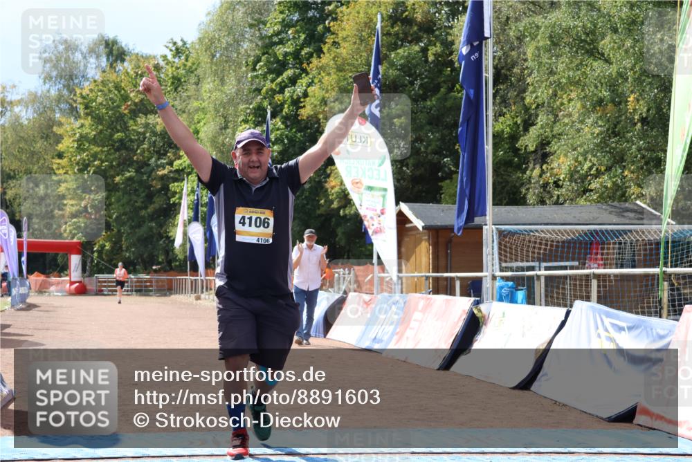 14.09.2025 - Airport Race Strokosch-Dieckow http://msf.ph/oto/8891603 14.09.2025 13:17:46 Ziel 4106 meine-sportfotos.de