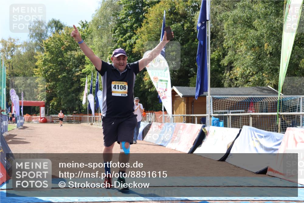 14.09.2025 - Airport Race Strokosch-Dieckow http://msf.ph/oto/8891615 14.09.2025 13:17:46 Ziel 4106 meine-sportfotos.de