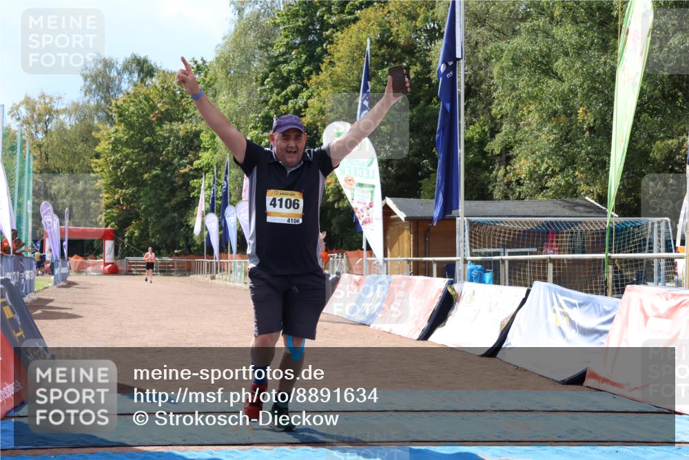 14.09.2025 - Airport Race Strokosch-Dieckow http://msf.ph/oto/8891634 14.09.2025 13:17:46 Ziel 4106 meine-sportfotos.de
