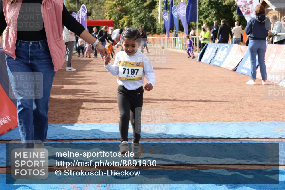 14.09.2025 - Airport Race Strokosch-Dieckow http://msf.ph/oto/8891930 14.09.2025 11:24:01 Ziel  meine-sportfotos.de
