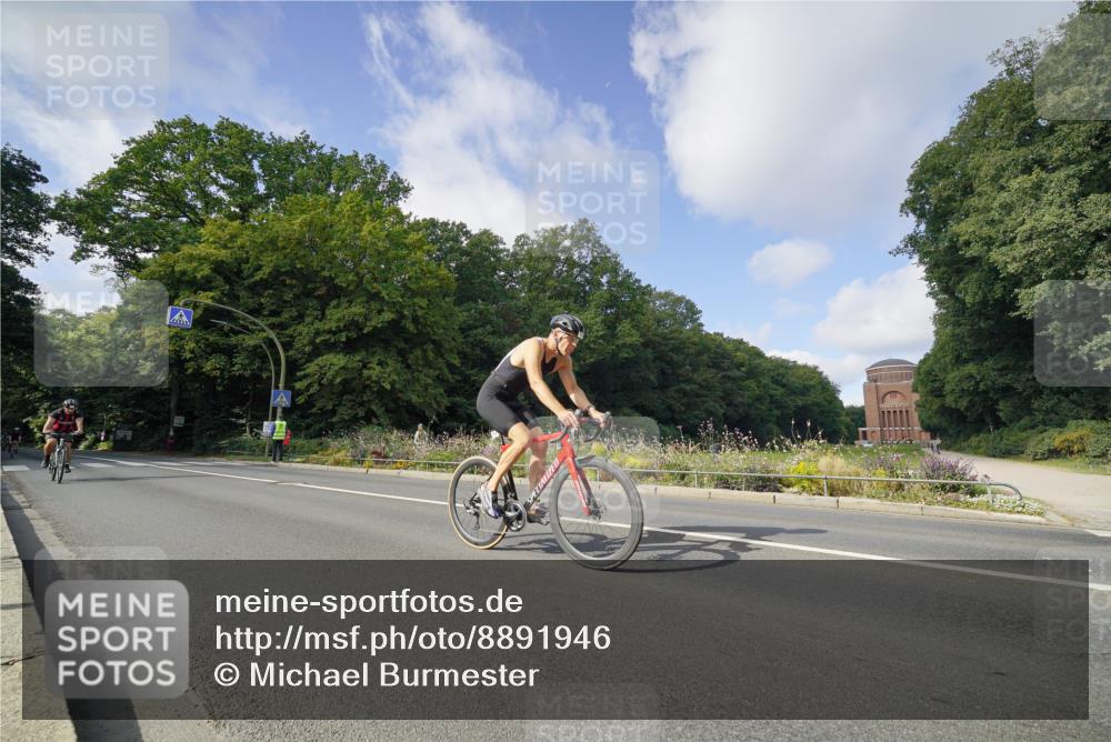 14.09.2025 - Stadtparktriathlon Michael Burmester http://msf.ph/oto/8891946 14.09.2025 10:52:15 Radfahren 661, 720, 759, 772, 785, 797, 799, 805, 806 meine-sportfotos.de
