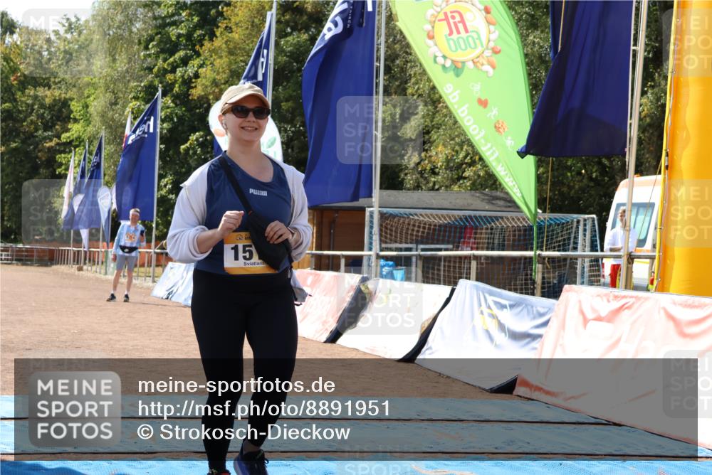 14.09.2025 - Airport Race Strokosch-Dieckow http://msf.ph/oto/8891951 14.09.2025 13:23:05 Ziel 1517 meine-sportfotos.de