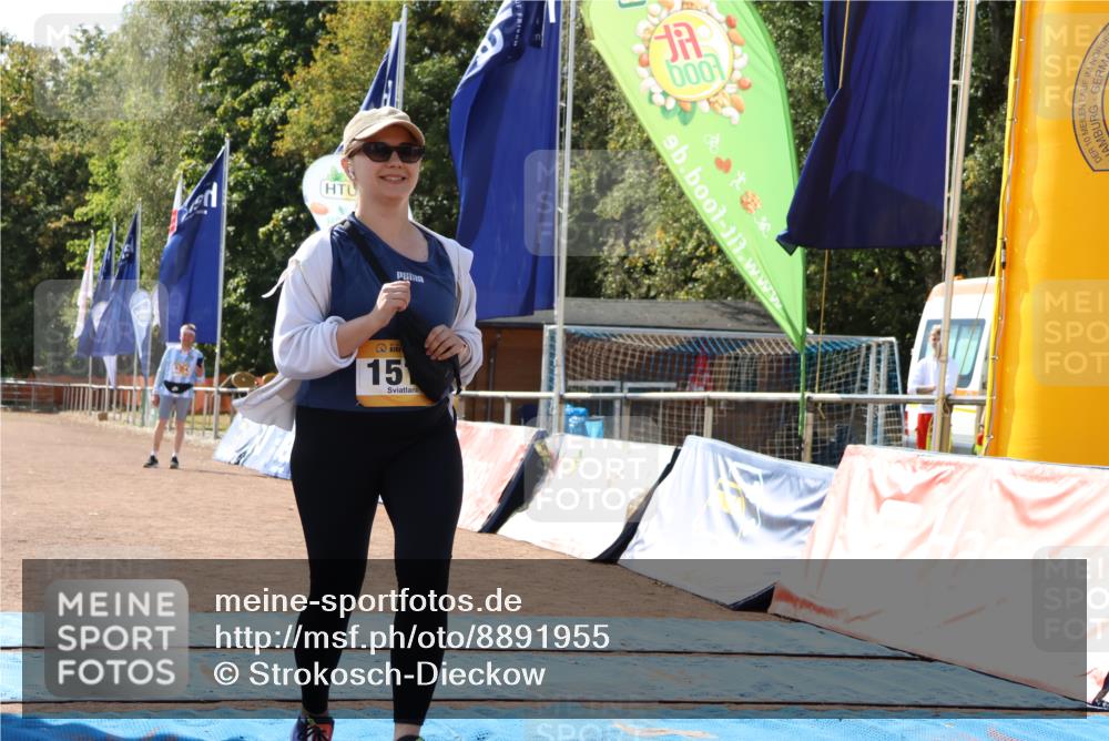 14.09.2025 - Airport Race Strokosch-Dieckow http://msf.ph/oto/8891955 14.09.2025 13:23:05 Ziel 1517 meine-sportfotos.de