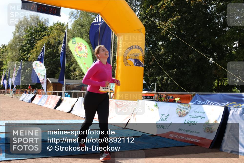 14.09.2025 - Airport Race Strokosch-Dieckow http://msf.ph/oto/8892112 14.09.2025 13:25:07 Ziel 1244 meine-sportfotos.de