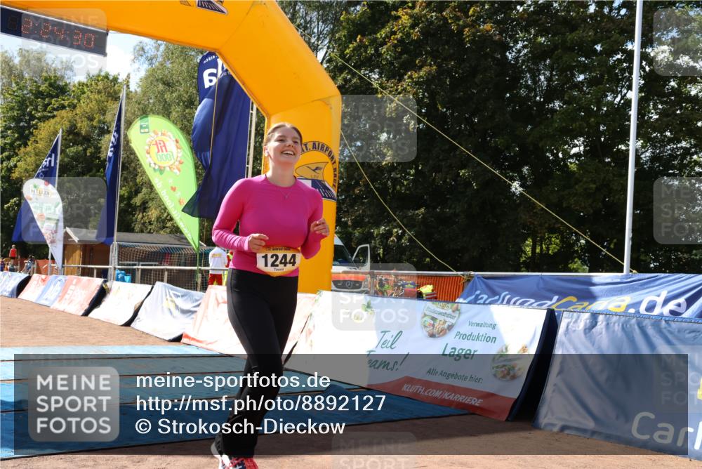 14.09.2025 - Airport Race Strokosch-Dieckow http://msf.ph/oto/8892127 14.09.2025 13:25:07 Ziel 1244 meine-sportfotos.de