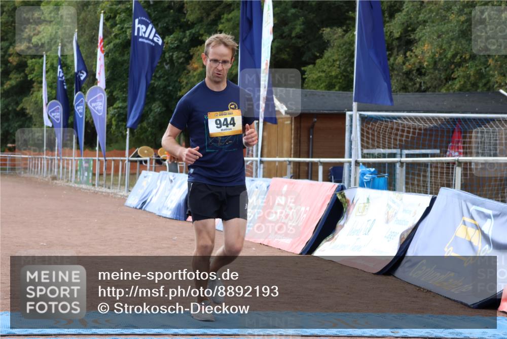 14.09.2025 - Airport Race Strokosch-Dieckow http://msf.ph/oto/8892193 14.09.2025 13:29:55 Ziel 944 meine-sportfotos.de