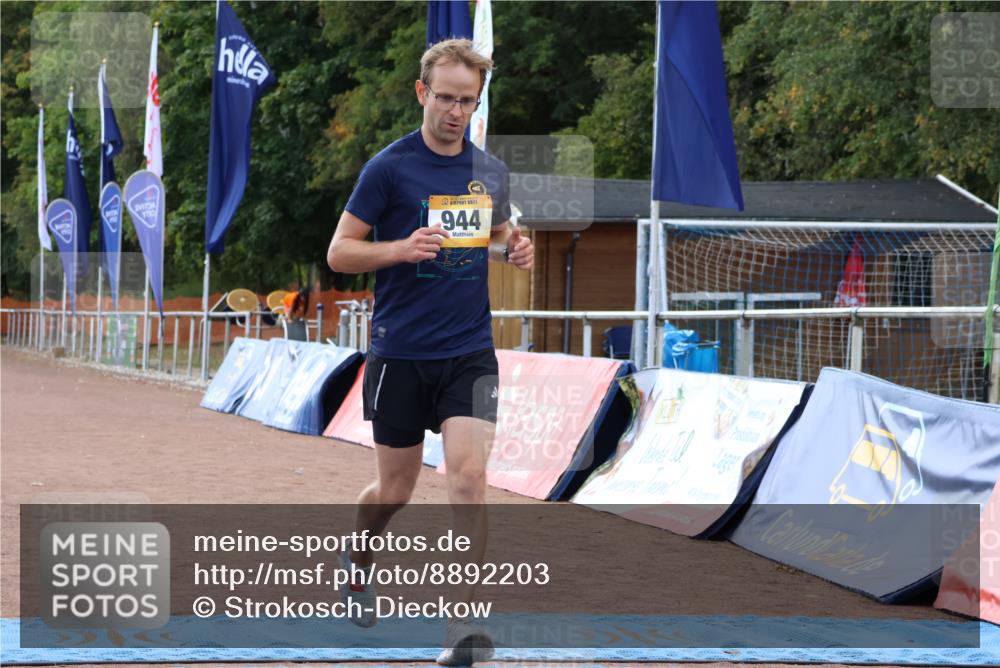 14.09.2025 - Airport Race Strokosch-Dieckow http://msf.ph/oto/8892203 14.09.2025 13:29:55 Ziel 944 meine-sportfotos.de