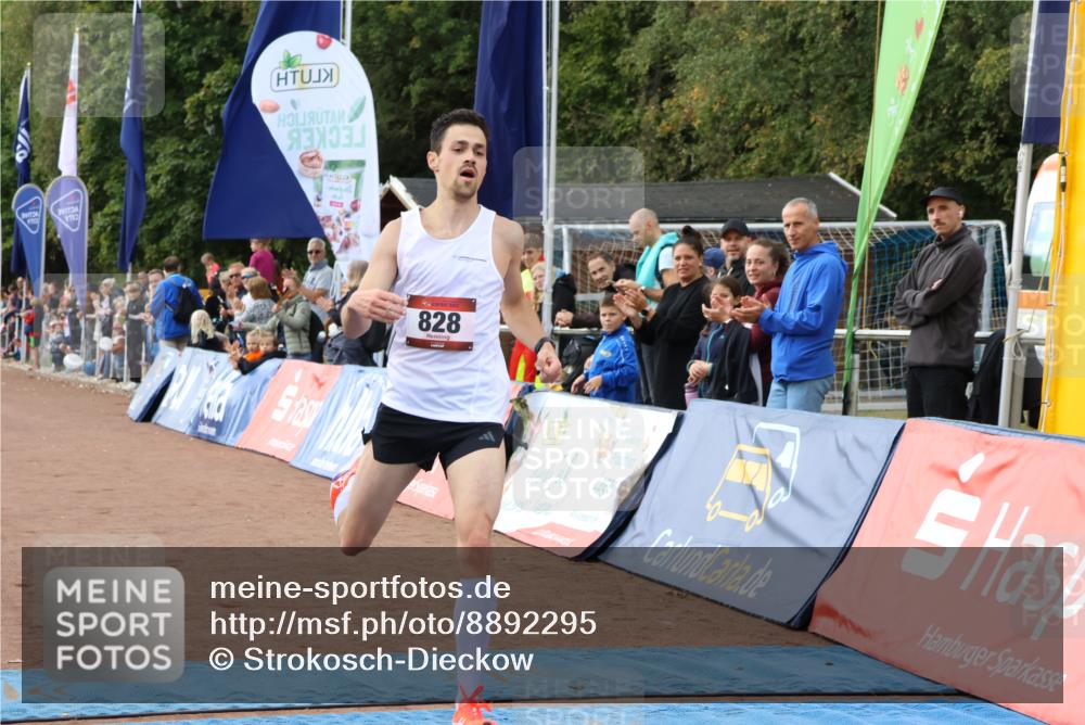 14.09.2025 - Airport Race Strokosch-Dieckow http://msf.ph/oto/8892295 14.09.2025 11:59:07 Ziel 828 meine-sportfotos.de