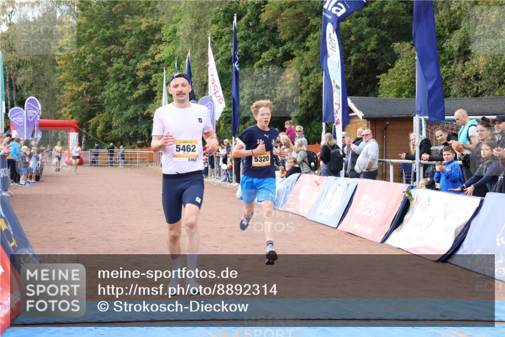 14.09.2025 - Airport Race Strokosch-Dieckow http://msf.ph/oto/8892314 14.09.2025 11:59:22 Ziel 5049, 5320, 5462 meine-sportfotos.de
