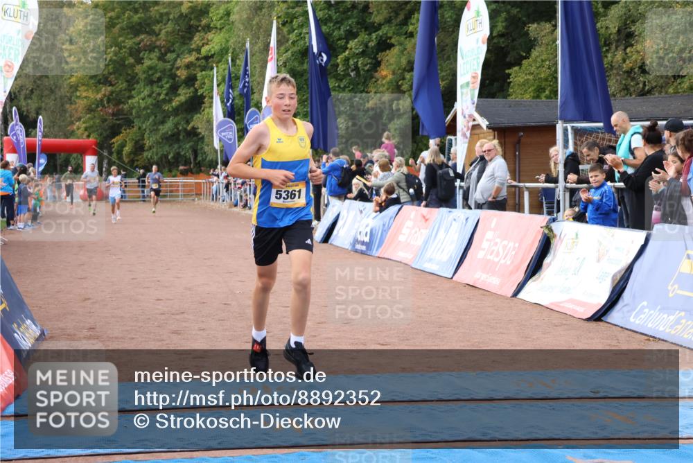 14.09.2025 - Airport Race Strokosch-Dieckow http://msf.ph/oto/8892352 14.09.2025 11:59:33 Ziel 4269, 5049, 5089, 5361 meine-sportfotos.de