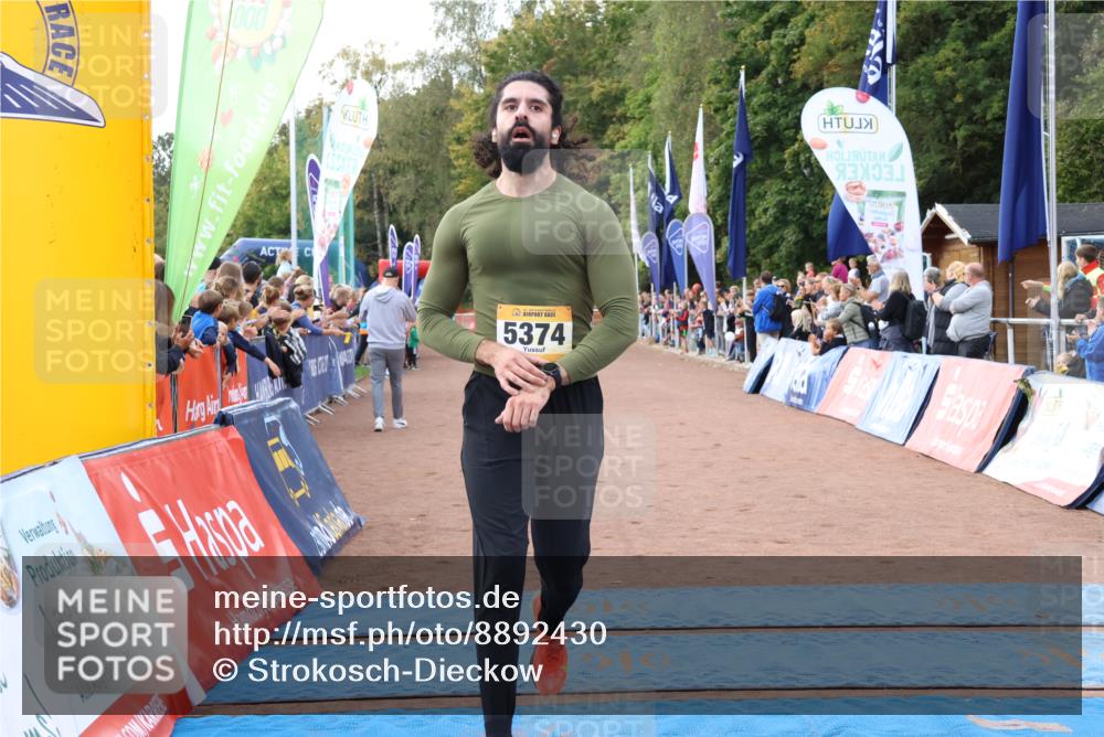 14.09.2025 - Airport Race Strokosch-Dieckow http://msf.ph/oto/8892430 14.09.2025 11:59:49 Ziel 254, 5054, 5374 meine-sportfotos.de