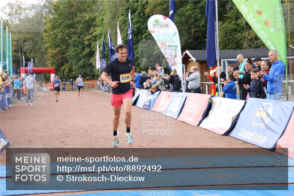 14.09.2025 - Airport Race Strokosch-Dieckow http://msf.ph/oto/8892492 14.09.2025 12:00:10 Ziel 1527, 5200, 5318 meine-sportfotos.de